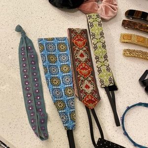 Hair bandannas and Barrett’s
